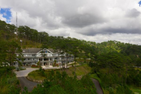  SAM Tuyen Lam Golf & Resorts  Dalat